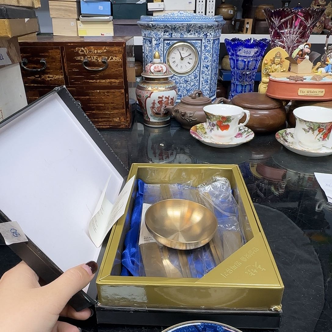 中古物品，天天新箱82