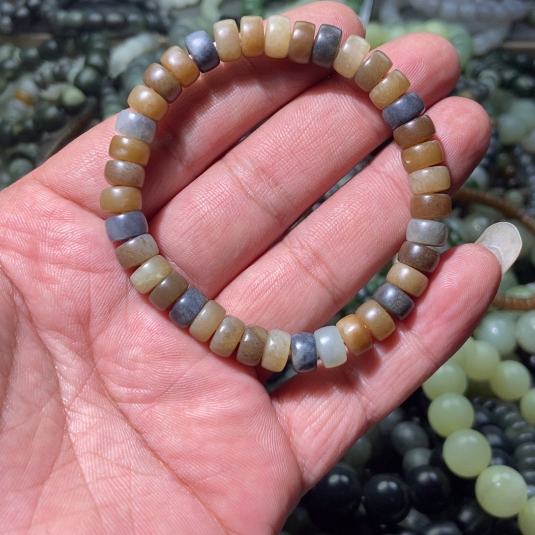 和田玉手链未镶嵌