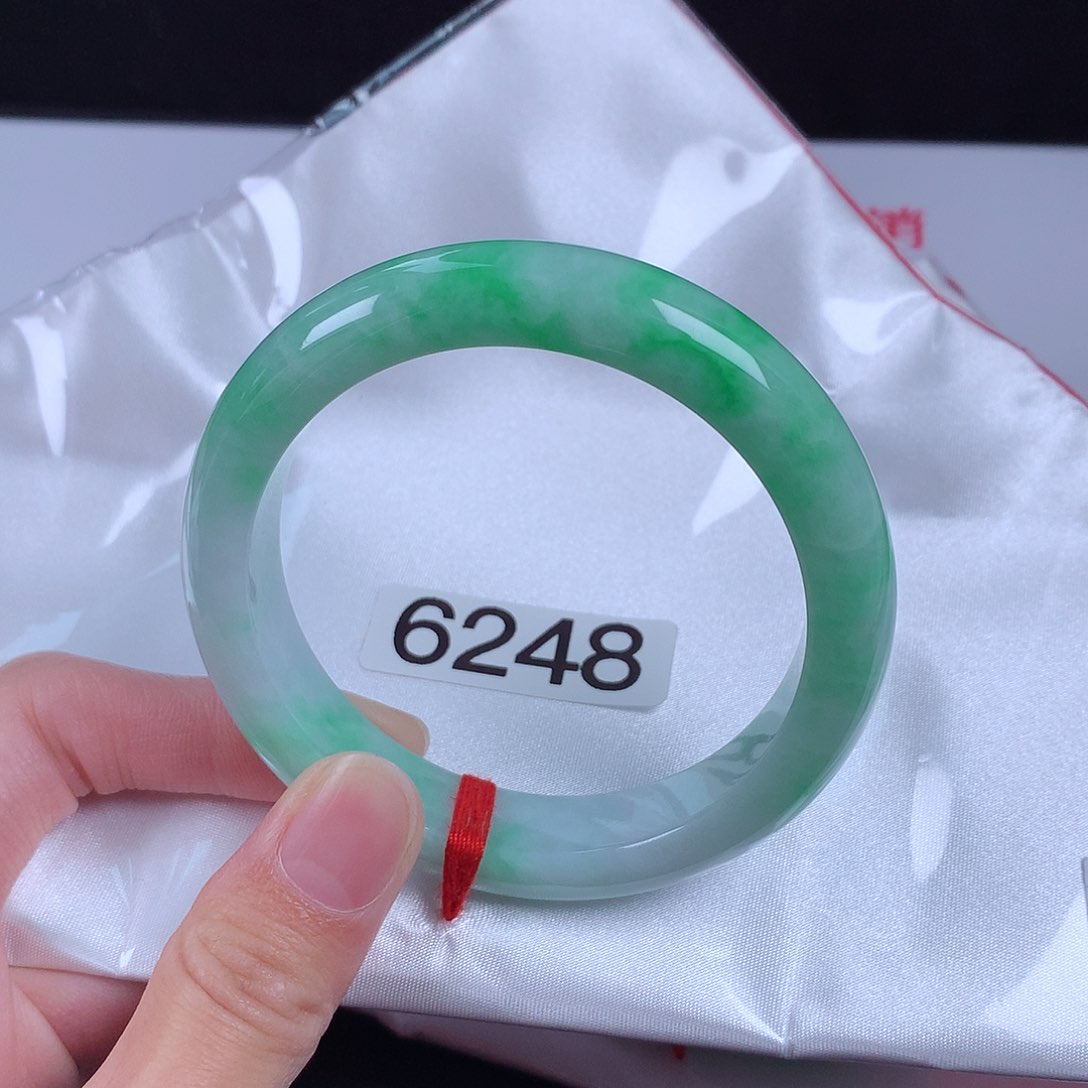 翡翠未镶嵌手镯F****r58圈口