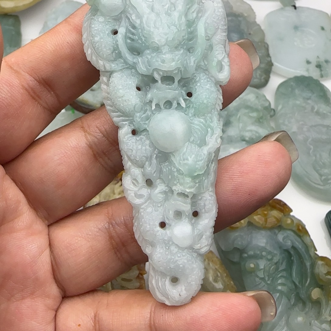 z***7定制翡翠未镶嵌翡翠