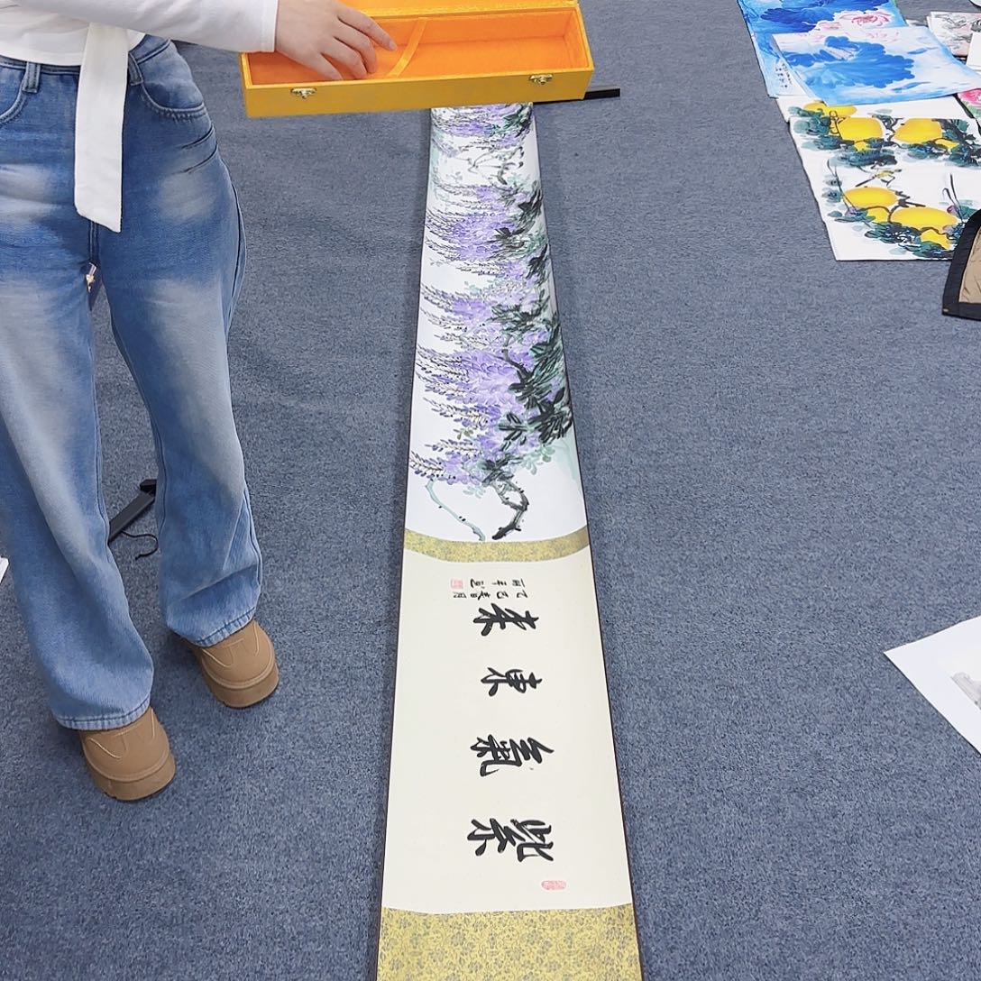 国画作品小姐姐放漏中
