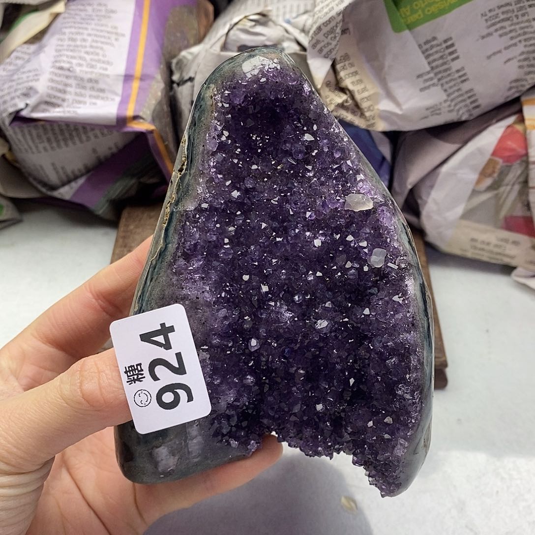 紫晶大型摆件（非配饰）未镶嵌