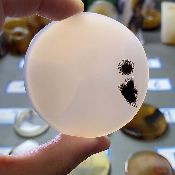 玛瑙/玉髓未镶嵌珠宝半成品154