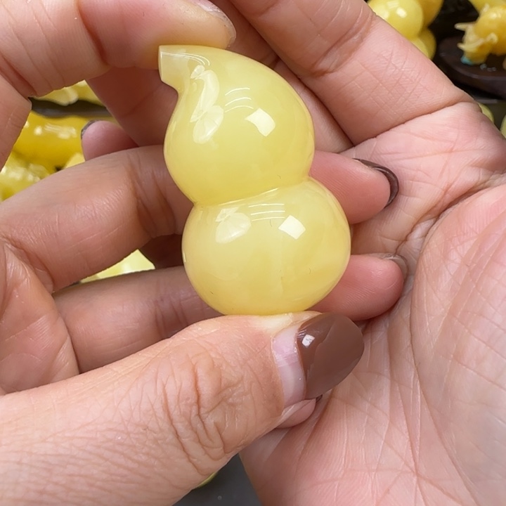 蜜蜡珠宝奇石未镶嵌