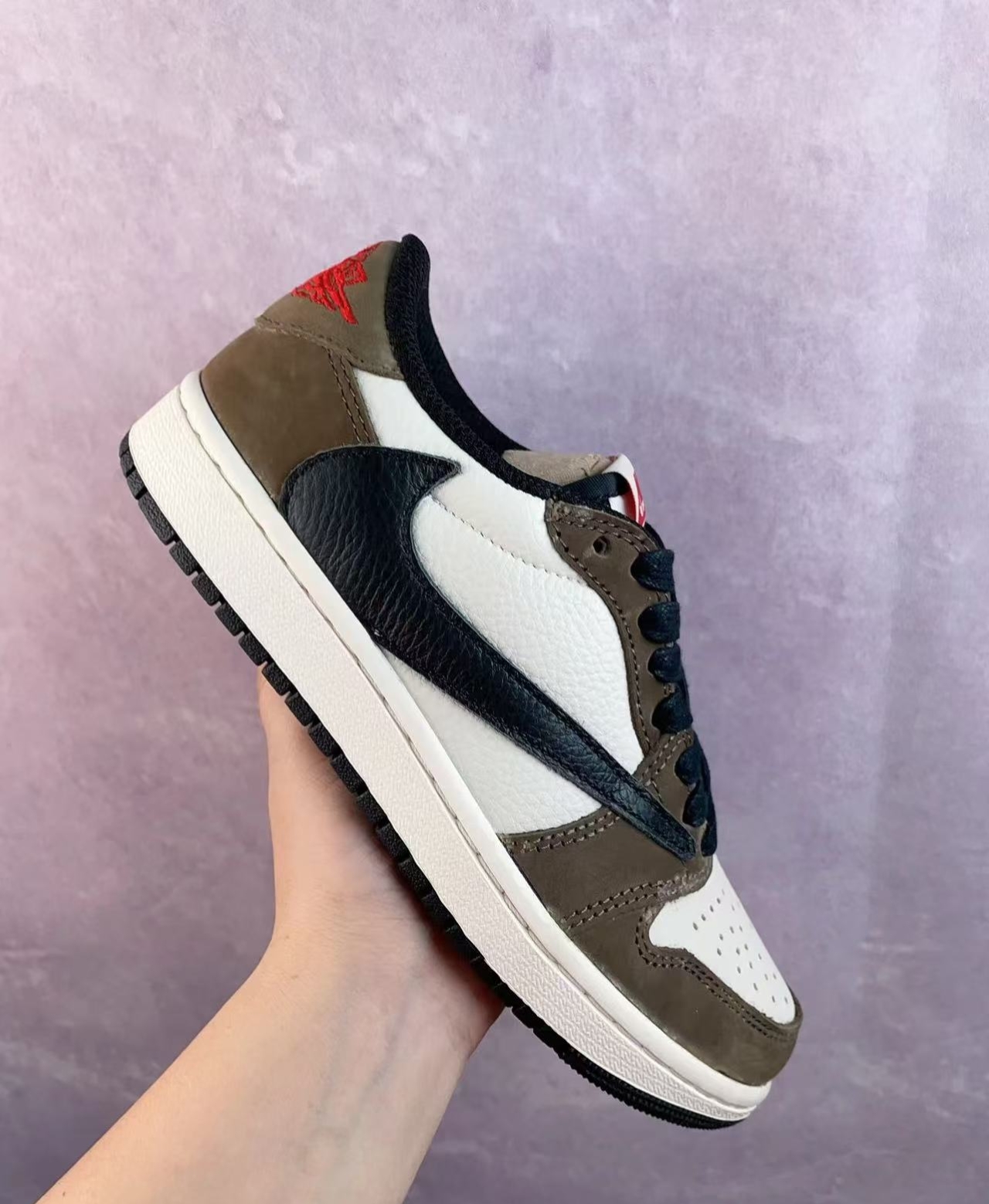 NIKE/耐克AirJordan1白棕低帮潮鞋复古百搭男女运动【定制球鞋】