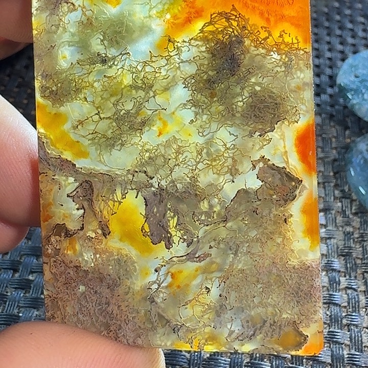 青***-玛瑙/玉髓未镶嵌颈饰