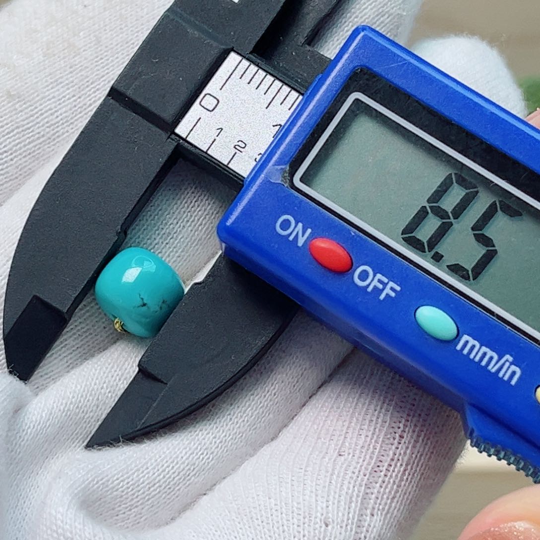 绿松石珠宝未镶嵌