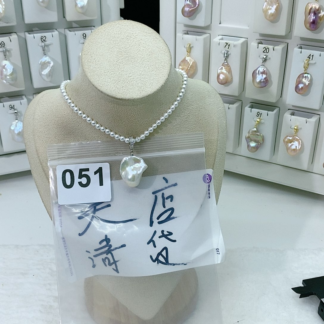 淡水珍珠颈饰合金