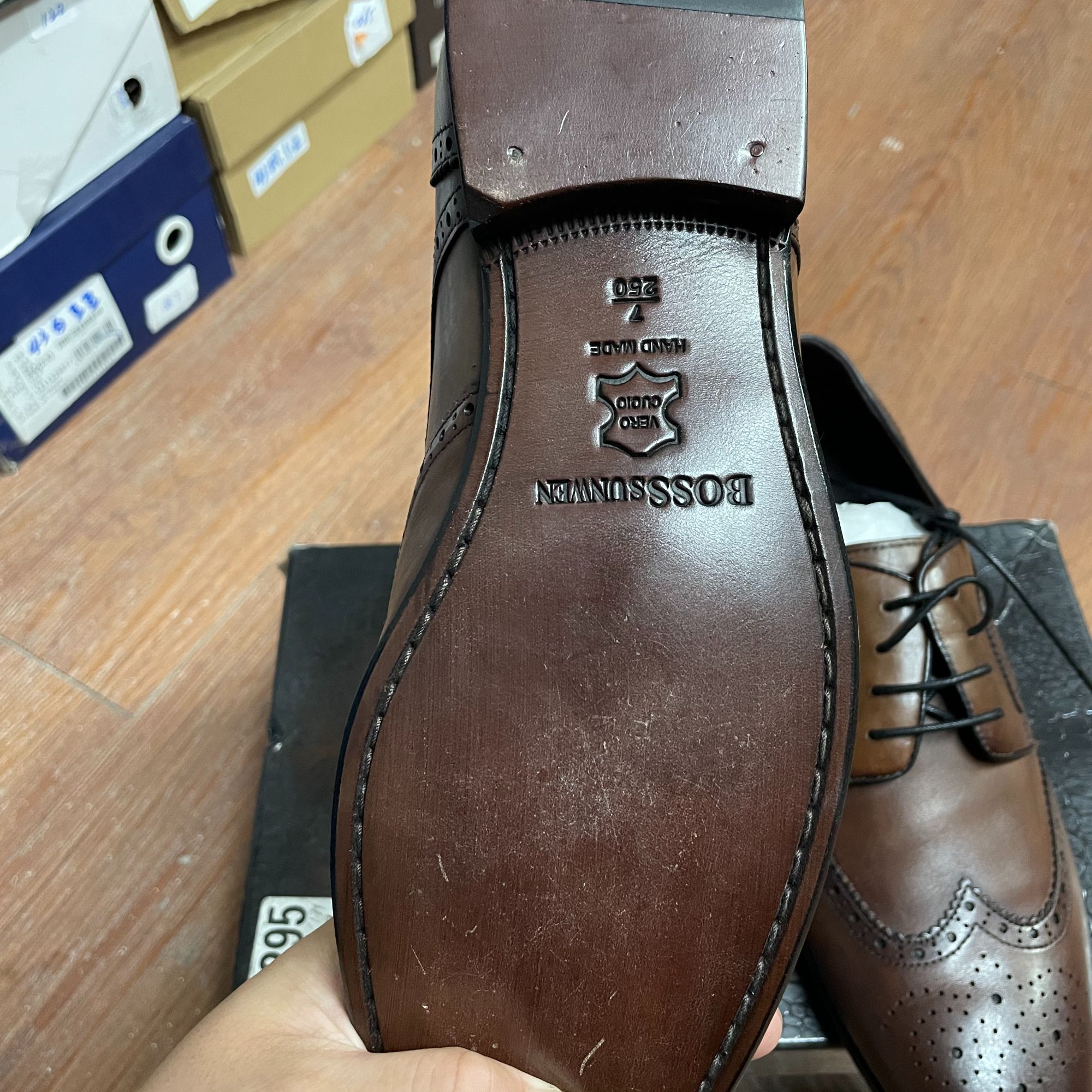 广州断码头层牛皮鞋