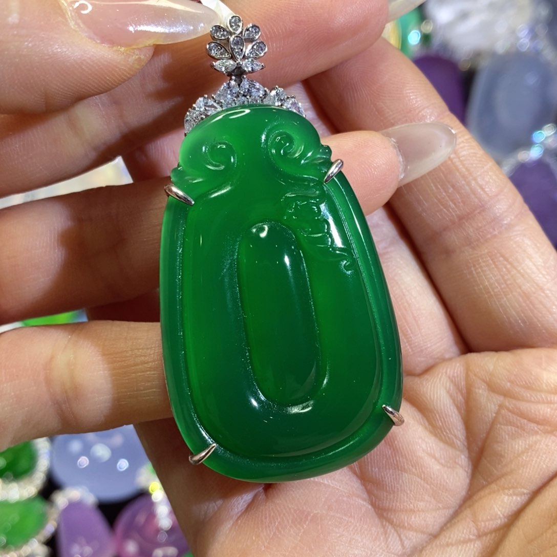 玛瑙/玉髓颈饰银S925镶嵌