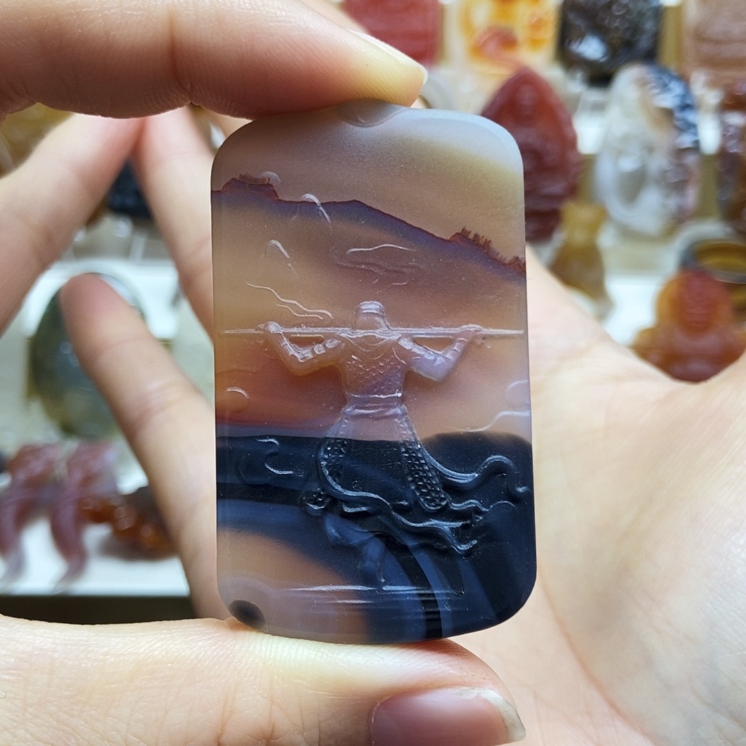 温***玉玛瑙/玉髓未镶嵌颈饰