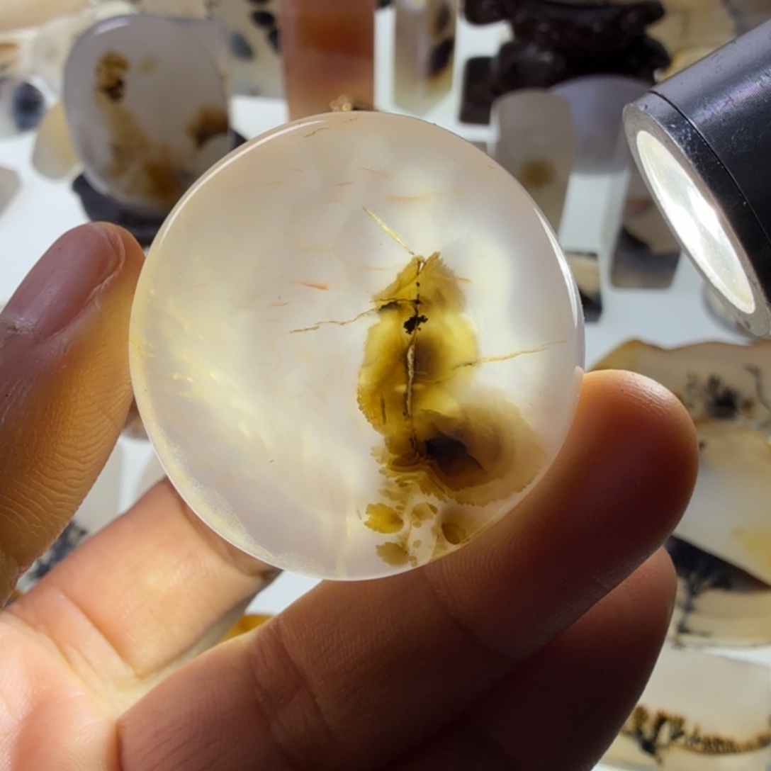 玛瑙/玉髓未镶嵌珠宝半成品