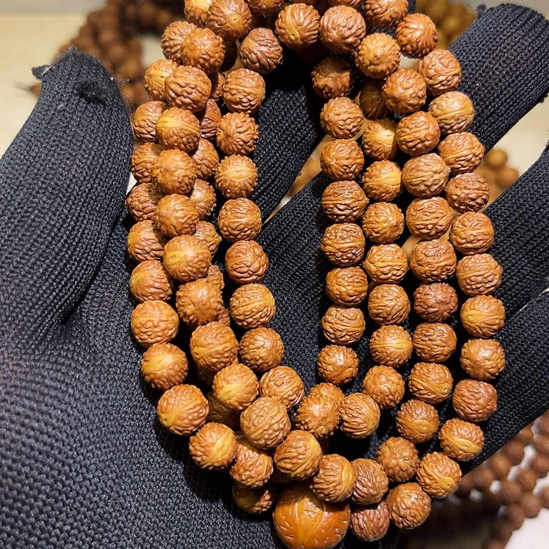 吊坠凤眼菩提酸枣和冰糖等都可用