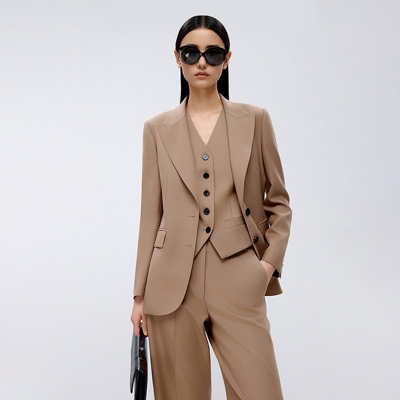 【商场同款】朗姿年春新款正装气质职业西装西服外套女收腰通勤上衣