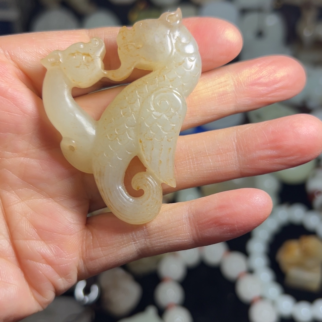 和田玉（糖玉）未镶嵌颈饰