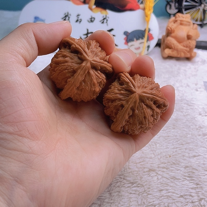 把件文玩核桃都****人三棱