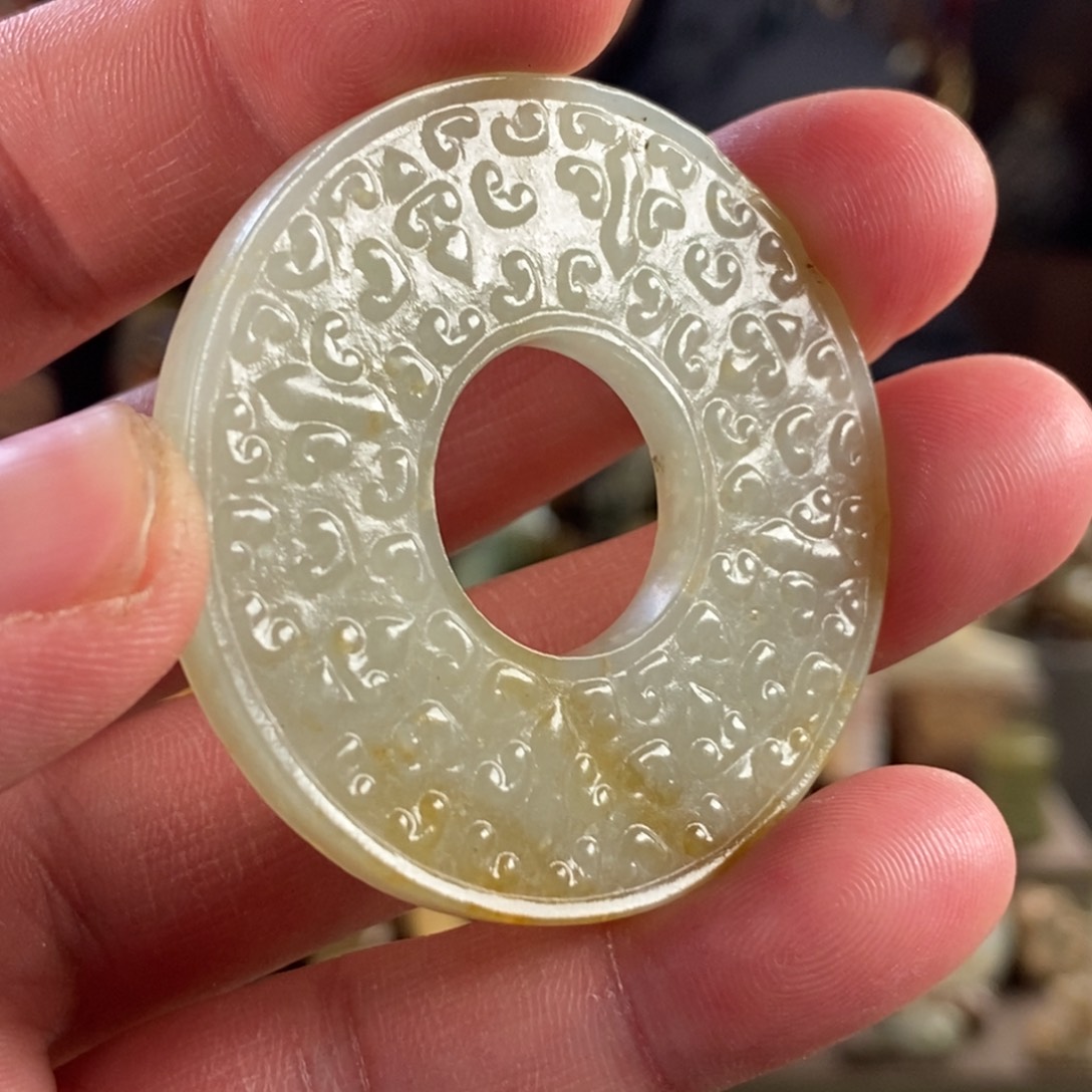 和田玉挂件未镶嵌山*