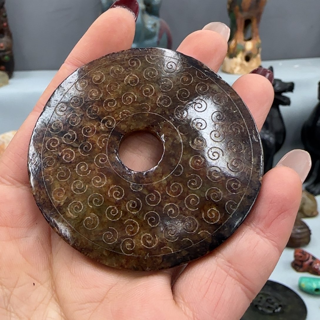 未镶嵌和田玉（糖玉）挂件