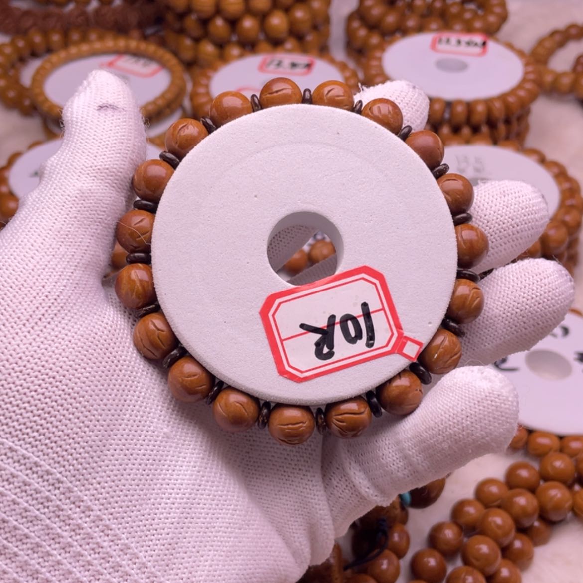 【闪购商品】桃核吊坠一****?10龙纹正圆桃核光珠