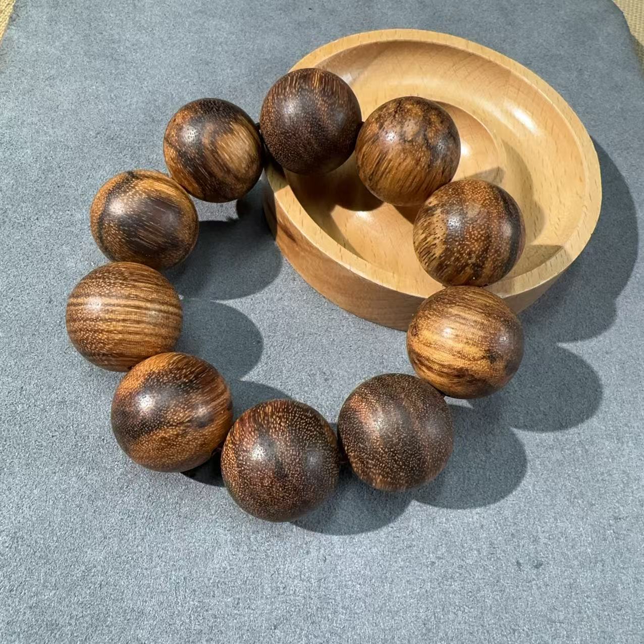 沉香木串文玩A612<25mm>