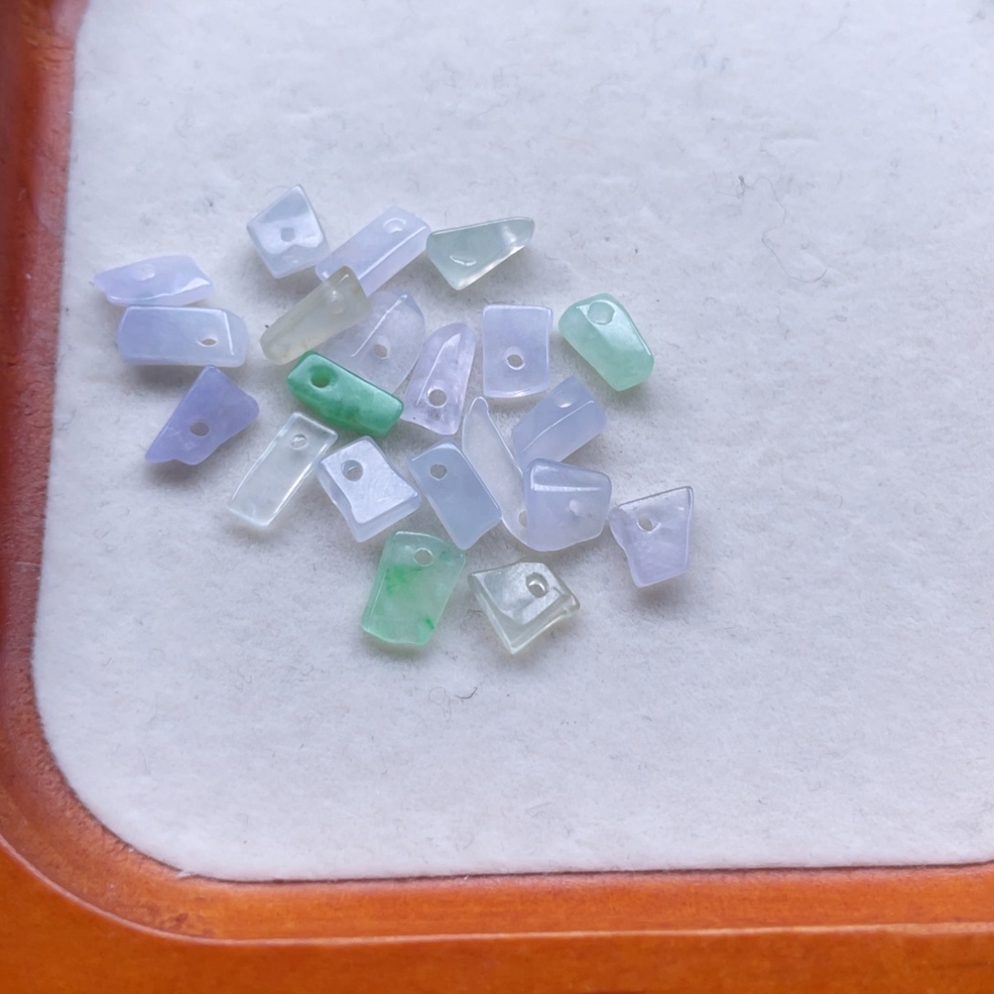 翡翠散珠冰碎石20颗