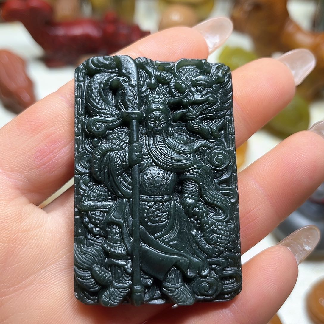 白玉菩提吊坠白玉菩提吊坠