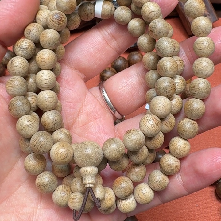 大叶紫檀（黑酸枝木类）