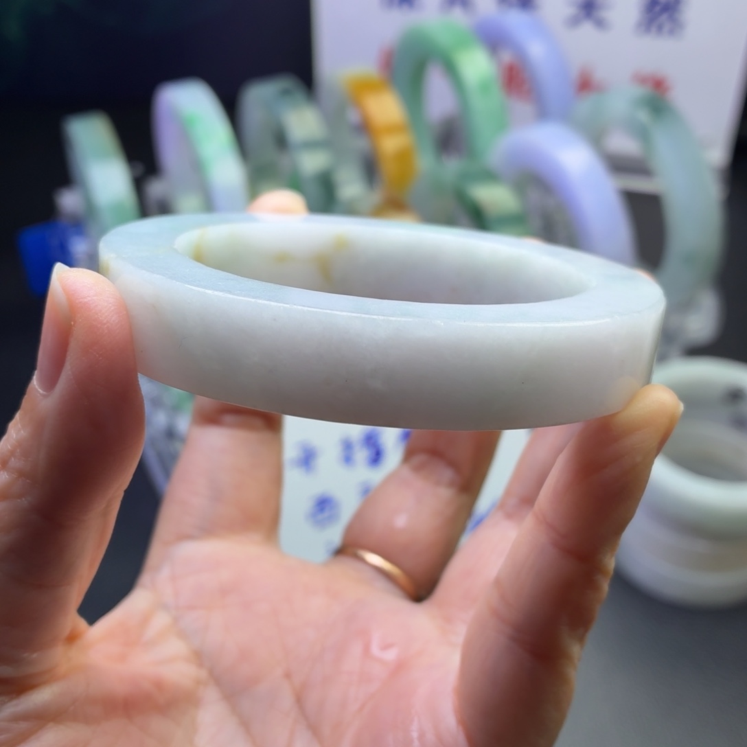 定制翡翠未镶嵌翡翠手镯订制翡翠手镯