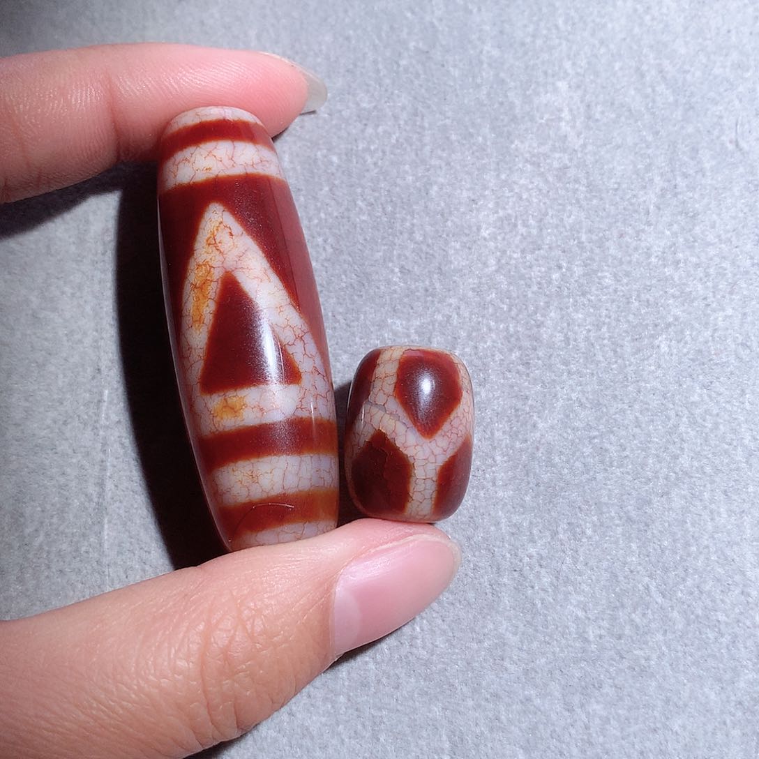 玛瑙/玉髓颈饰未镶嵌贝***儿