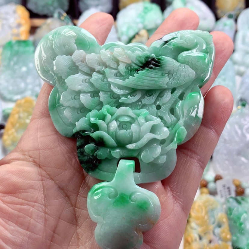 【闪购商品】翡翠吊坠(不含链)未镶嵌