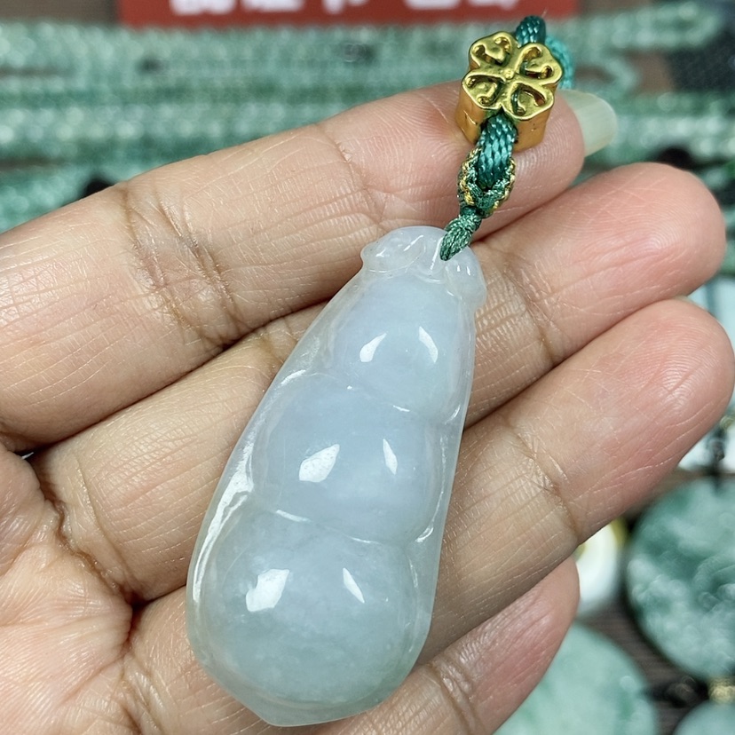 【闪购商品】翡翠颈饰未镶嵌玉吊坠翡翠玉福豆