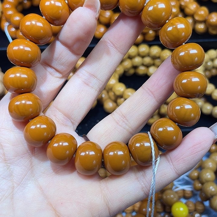 赵***辑猴头核桃手串猴头