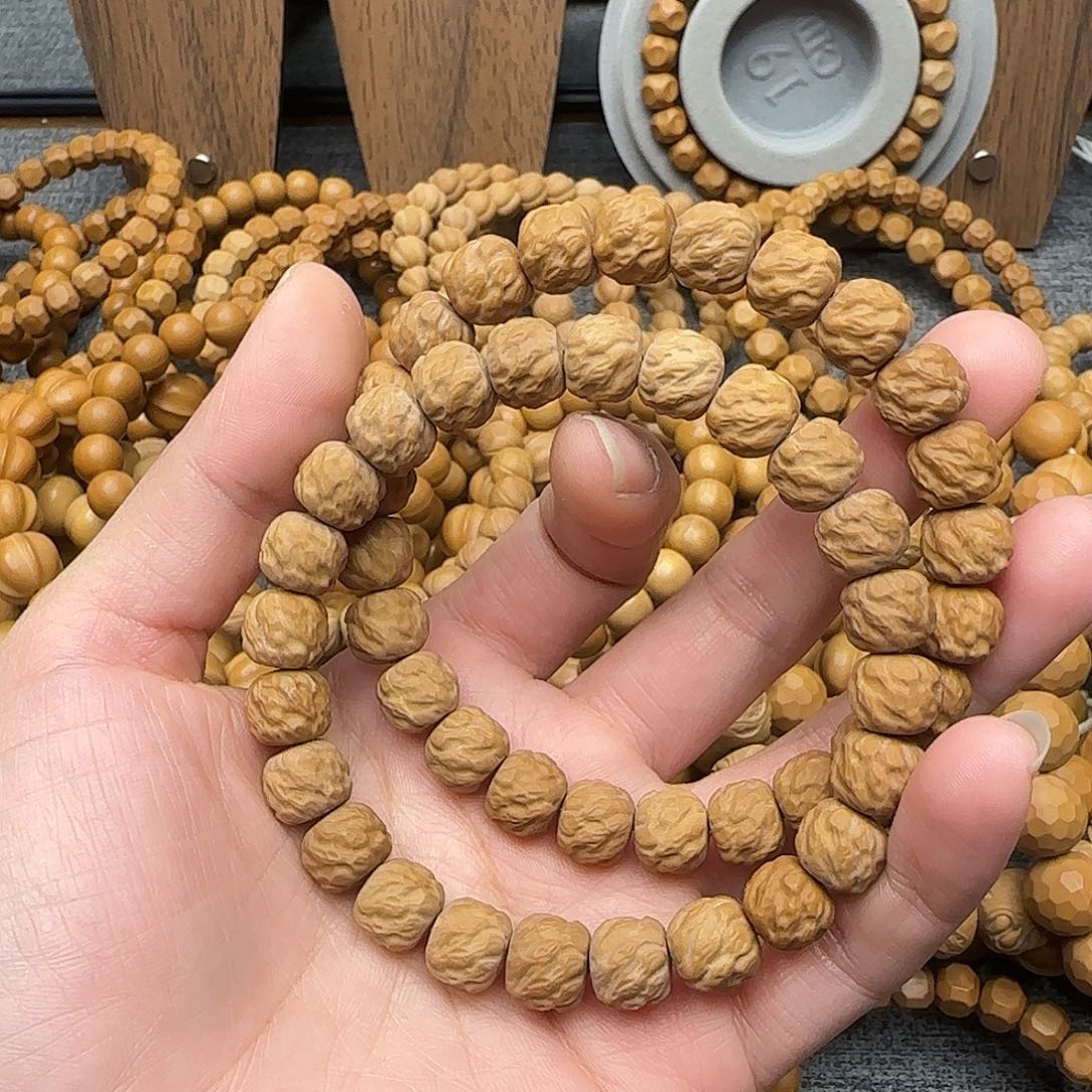 S***k猴头核桃手串微瑕魔丸