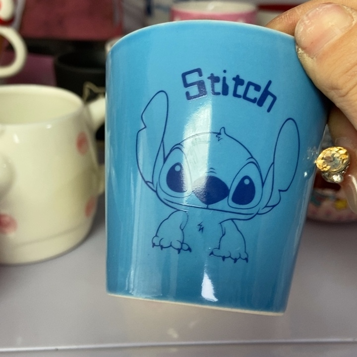 摆件m****o陶瓷哈哈哈哈哈