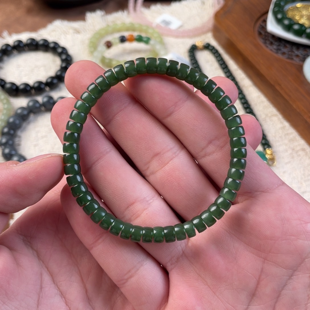 未镶嵌手串和田玉