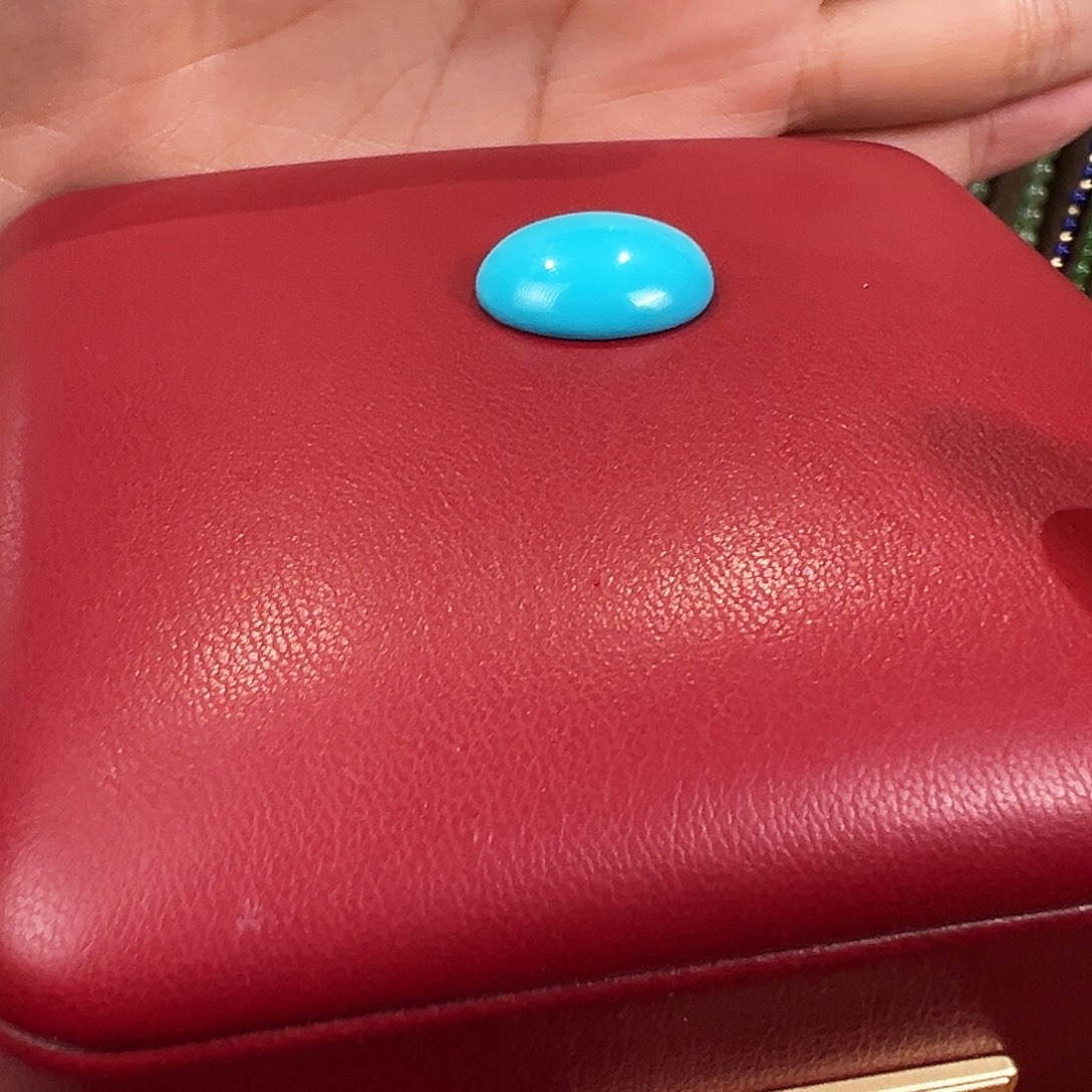 小****绿松石未镶嵌珠宝半成品