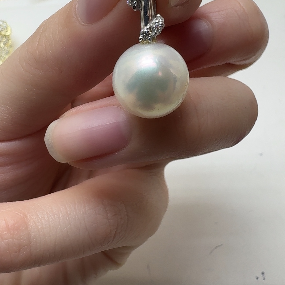 未镶嵌颈饰海水珍珠