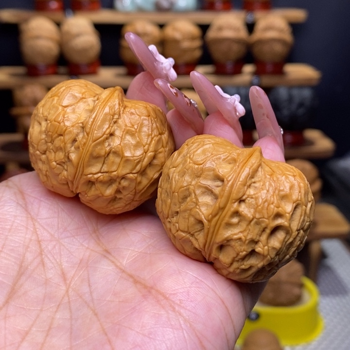 文玩核桃把件图纹元宝22号