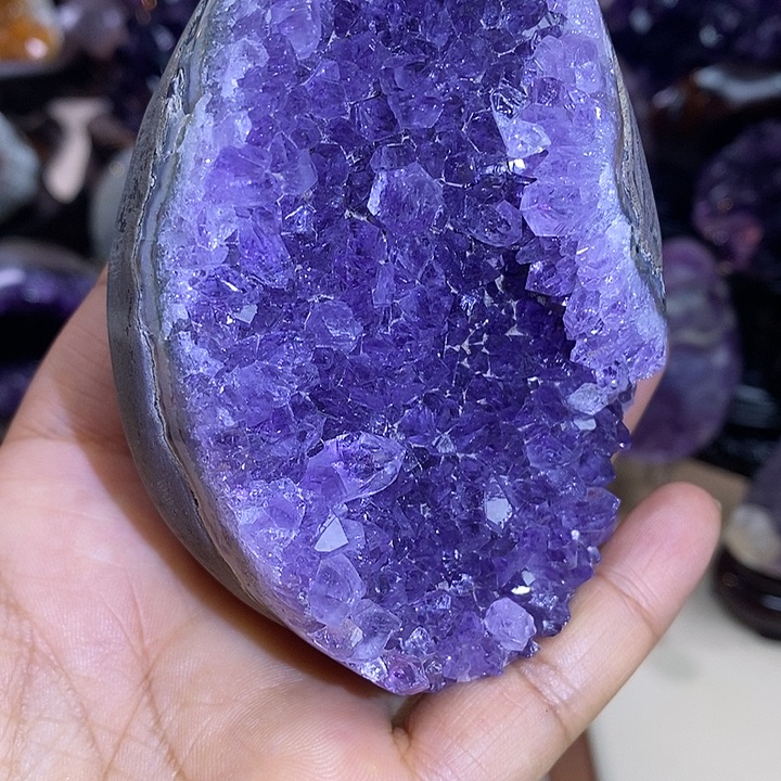 紫晶大型摆件（非配饰）未镶嵌