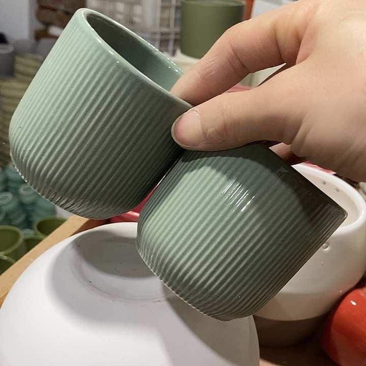 陶盆有孔 瑕疵针孔漏釉介意勿拍外口 7外高7