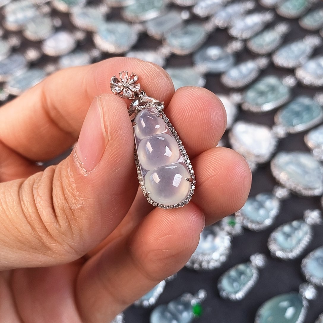 翡翠颈饰18K金镶嵌啊啊啊啊啊啊