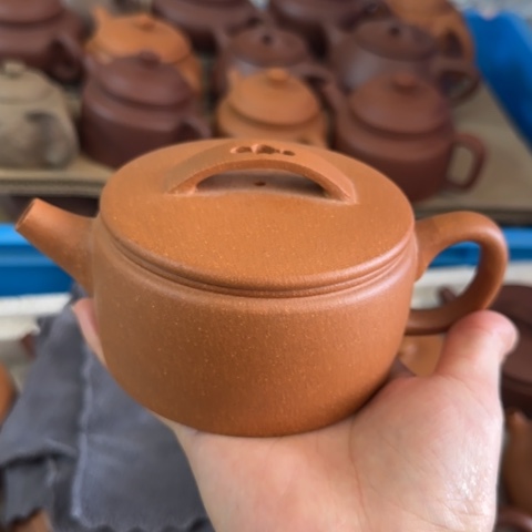 茶壶紫砂黄降坡泥300cc
