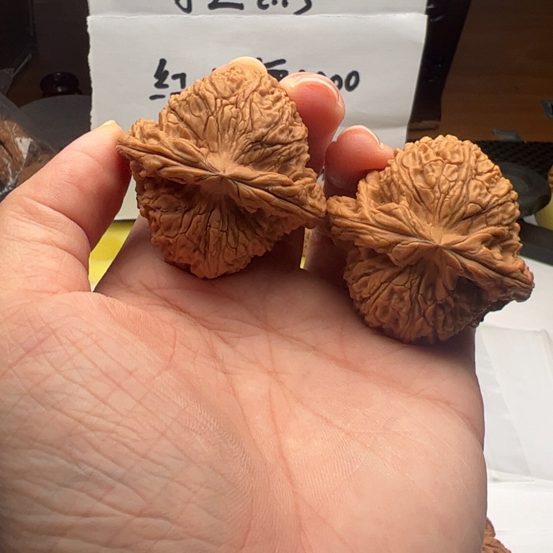 吊坠文玩核桃南疆43