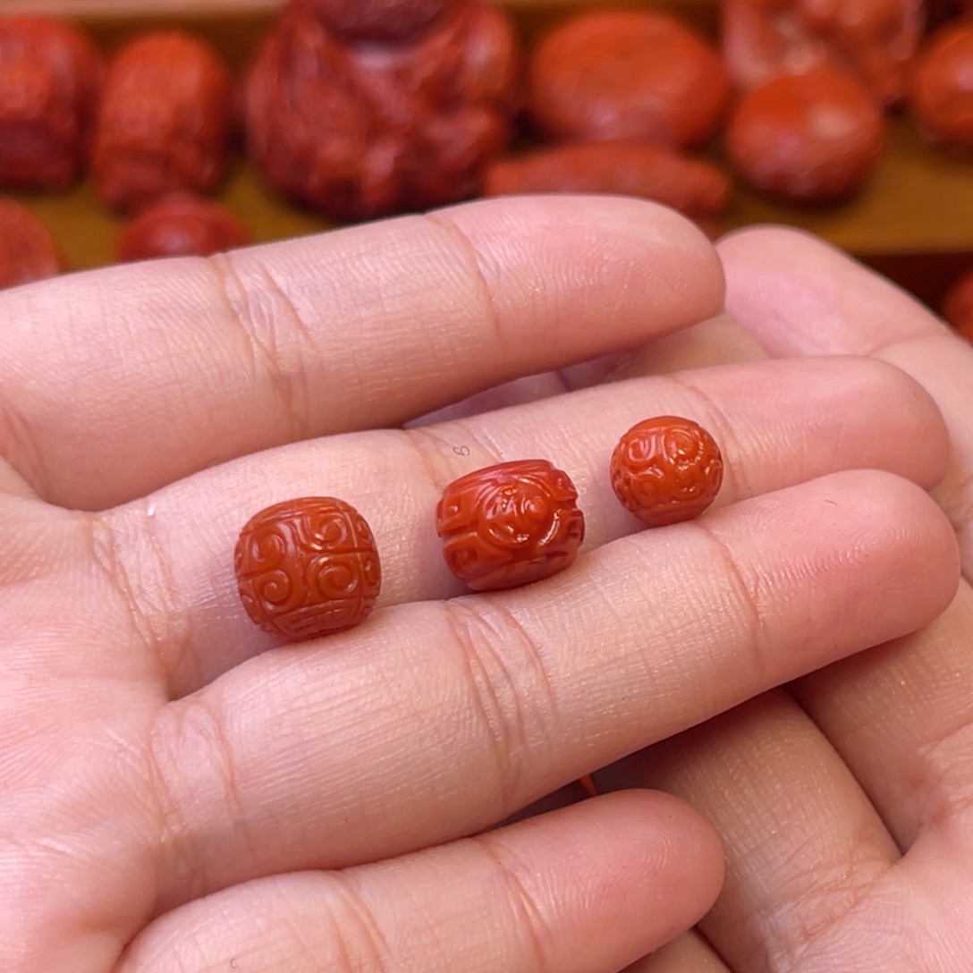 雅***统南红玛瑙未镶嵌川料瓦西精品配饰