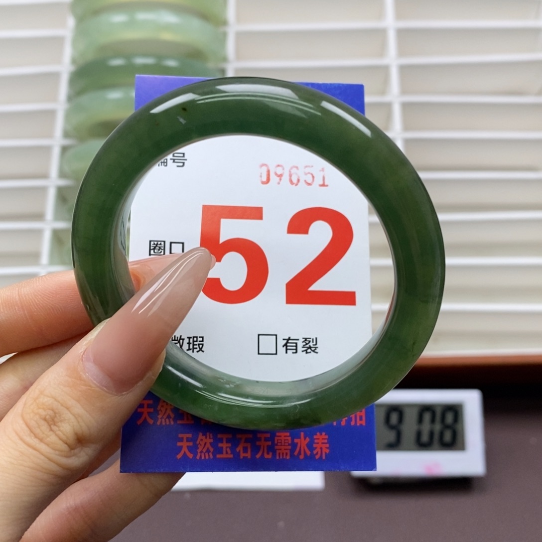 未镶嵌蛇纹石玉手镯