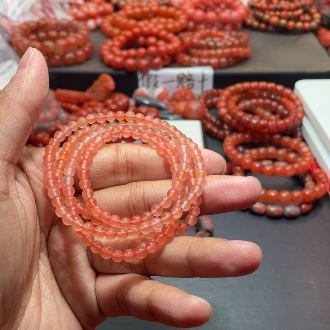 南红玛瑙手链未镶嵌