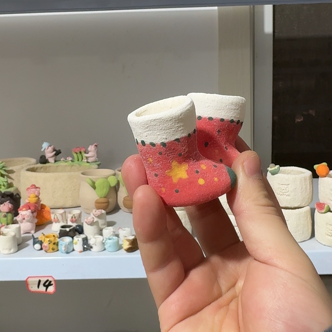 小***崽厂家直销手工花盆摆件