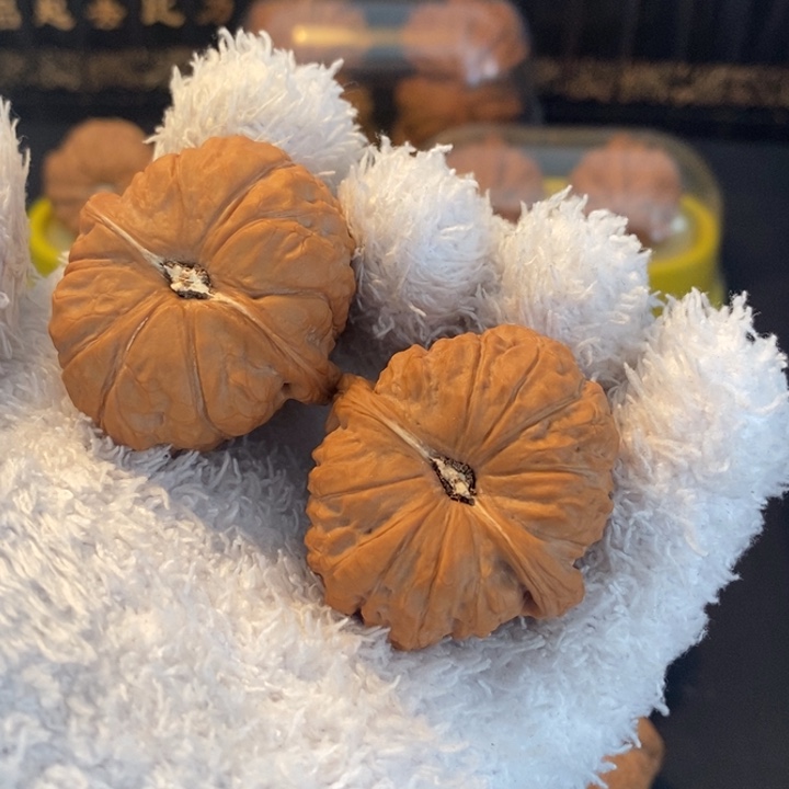 文玩核桃吊坠南瓜墩