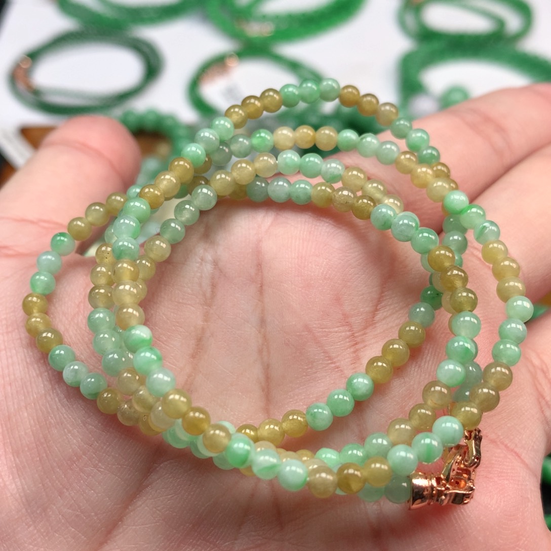 翡翠手链未镶嵌翡翠