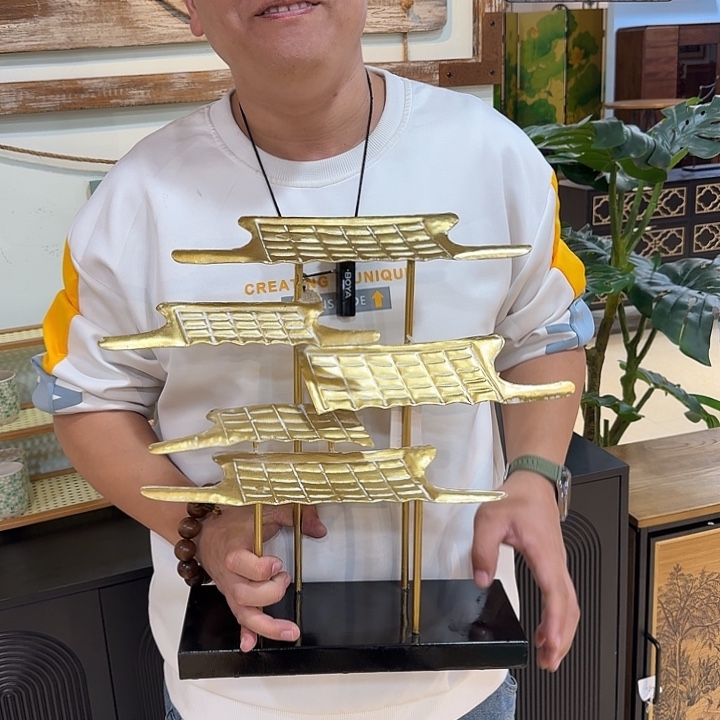 暖***木有机玻璃铁艺摆件